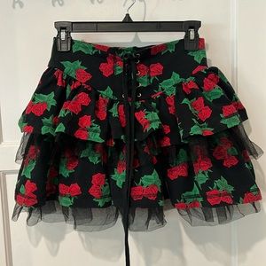 Betsey Johnson vintage 80’s style rose skirt size Petite